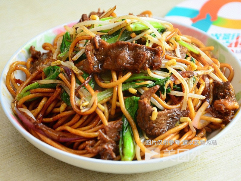 牛肉鸡蛋炒面图片