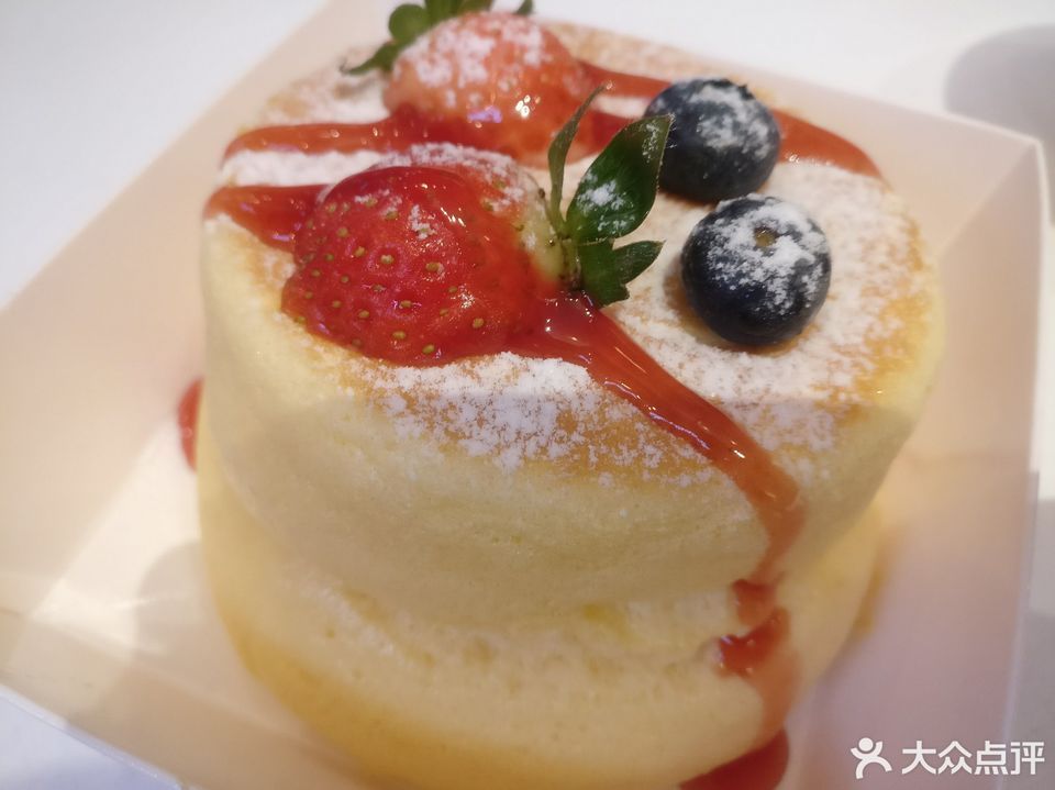 草莓舒芙蕾图片