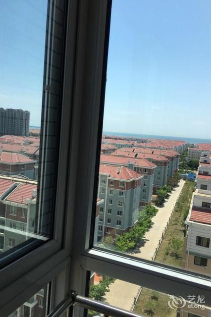 乳山银滩假日海景公寓