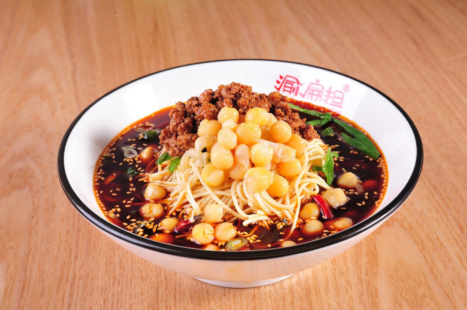 特色豌杂面图片