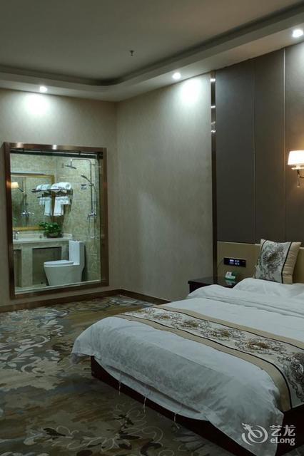 北屯市 住宿服务 酒店 > 北屯添禧嘉福大酒店