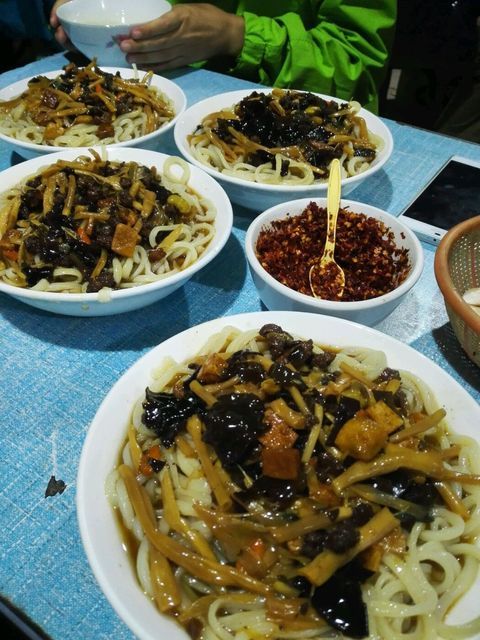 开封五香拉面解放路土街段