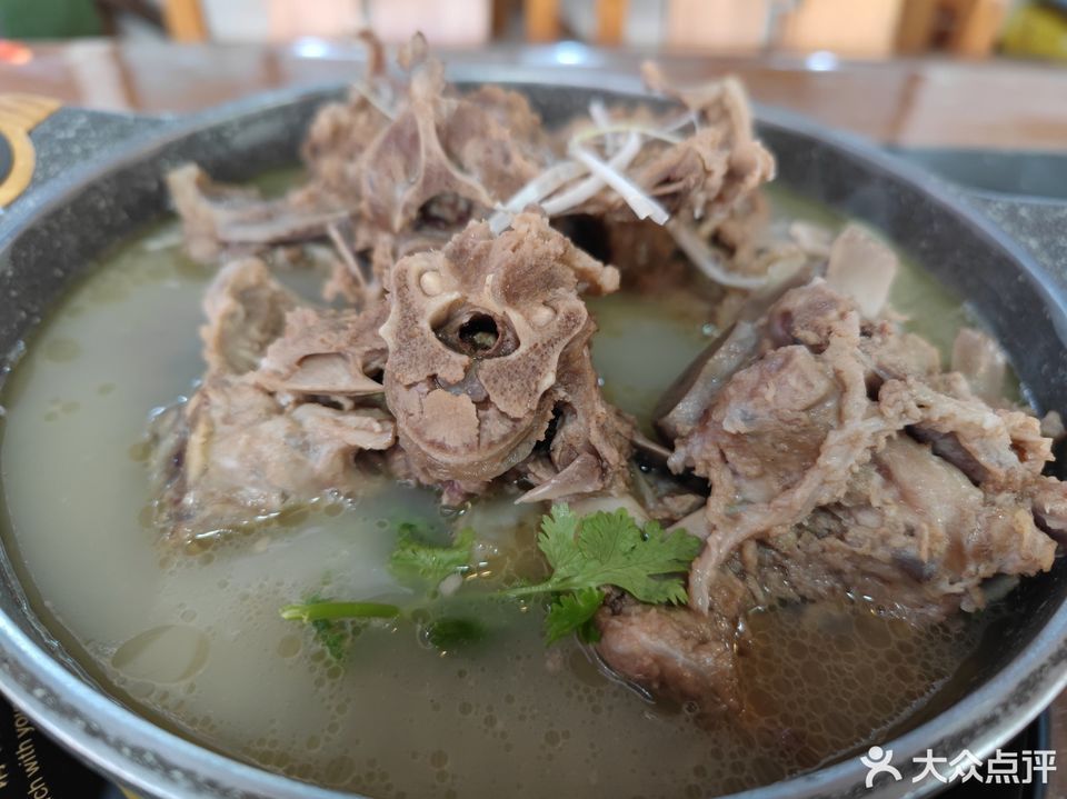 宏伟牧都老字号羊脊骨