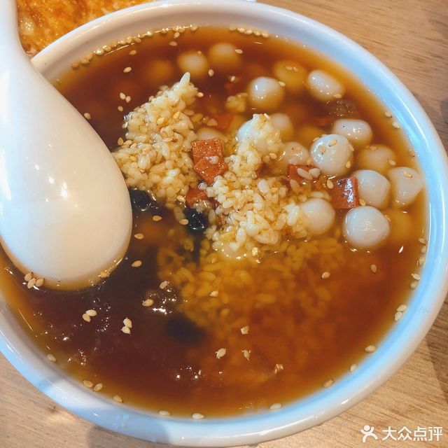 红糖冰汤圆图片