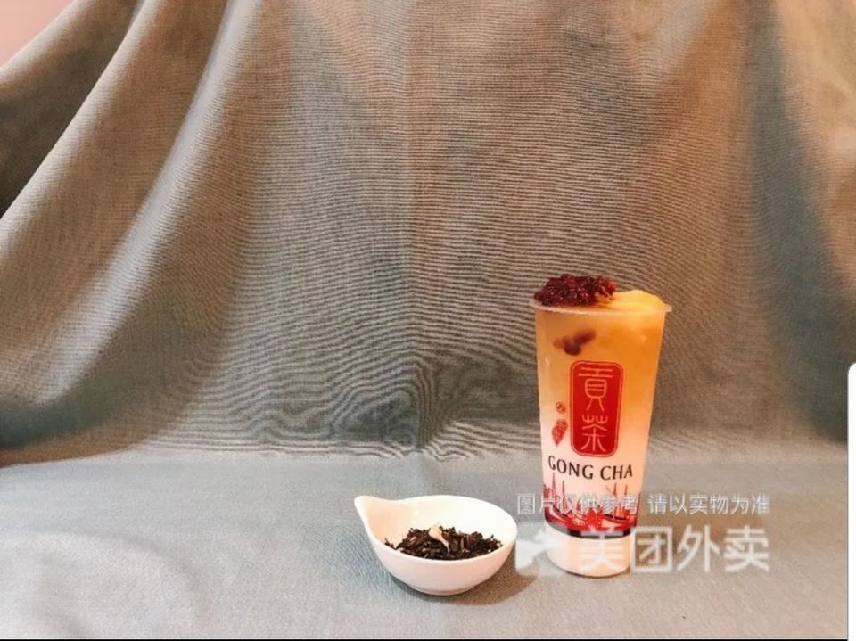 珍珠奶茶推荐菜:七果贡茶(文新大厦店)位于沈阳市和平区民主路68号西