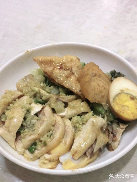 白切鸡腿饭图片