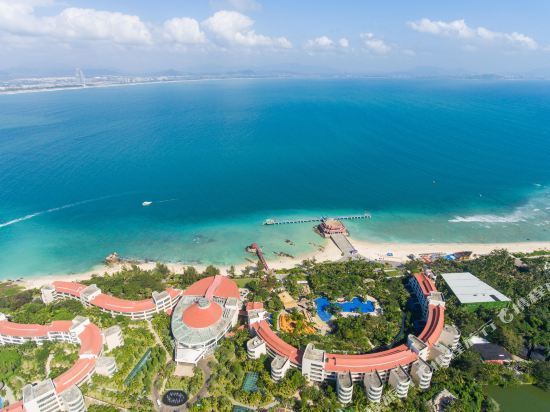 在哪儿):三亚市海棠区林旺镇蜈支洲岛电话:三亚珊瑚酒店木屋地址(位置