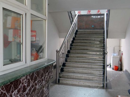 裕民宾馆环城西路