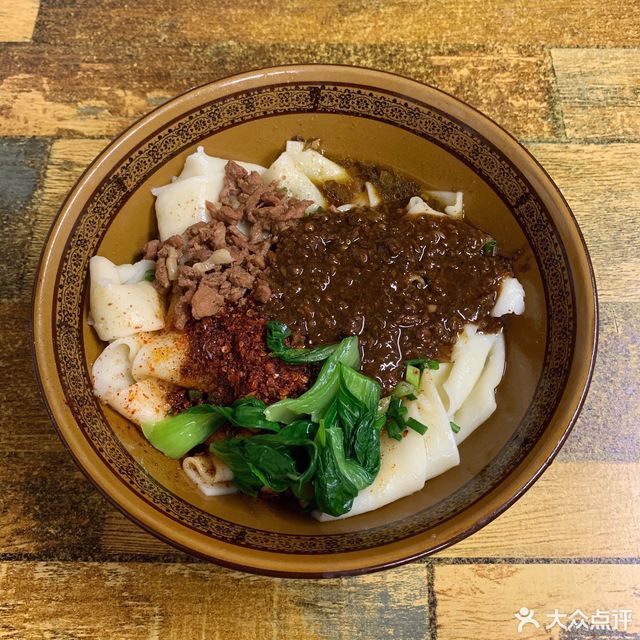 油泼炸酱二合一图片