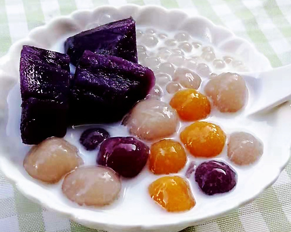 椰奶紫薯芋圆图片