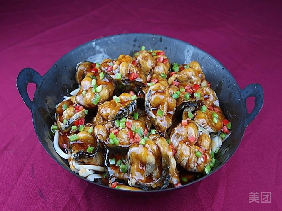 铁锅鲶鱼图片