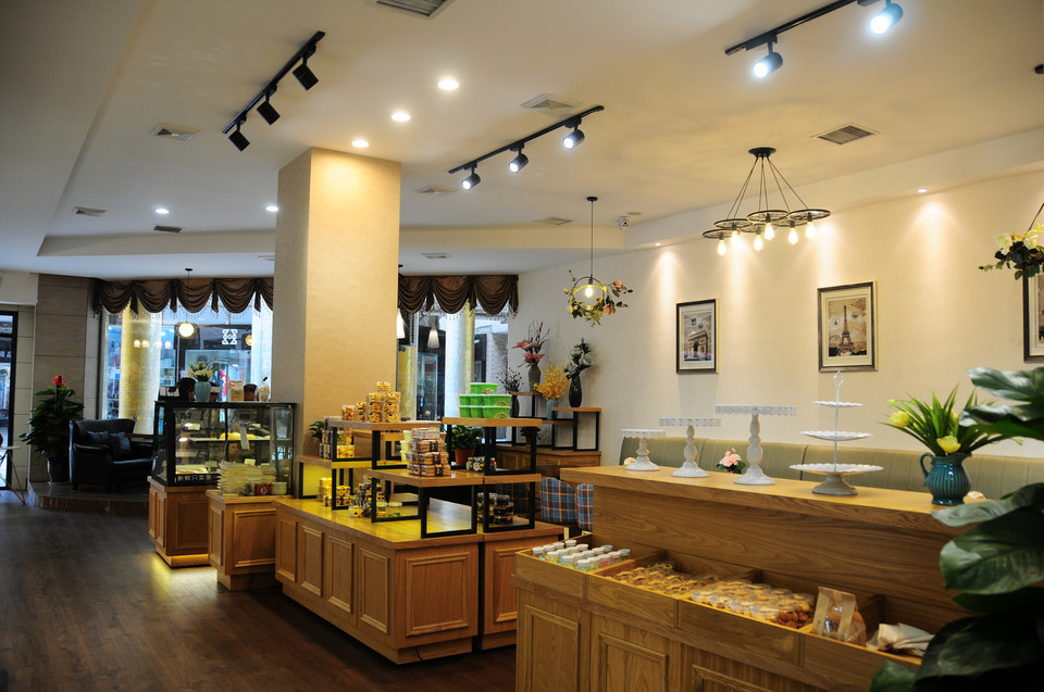 洛可可生日蛋糕坊鄠邑店