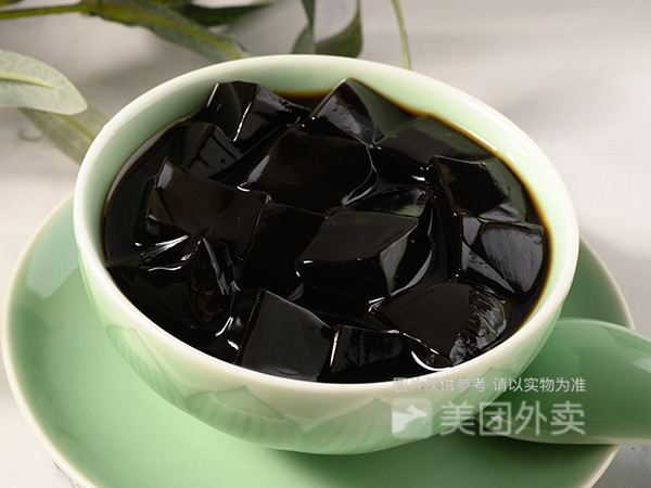 蜂蜜黑凉粉图片