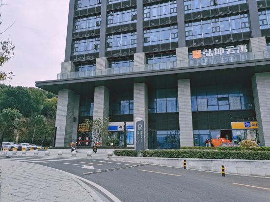 怎么走,在哪,在哪里,在哪儿):长沙市开福区三一大道弘坤云寓电话:长沙