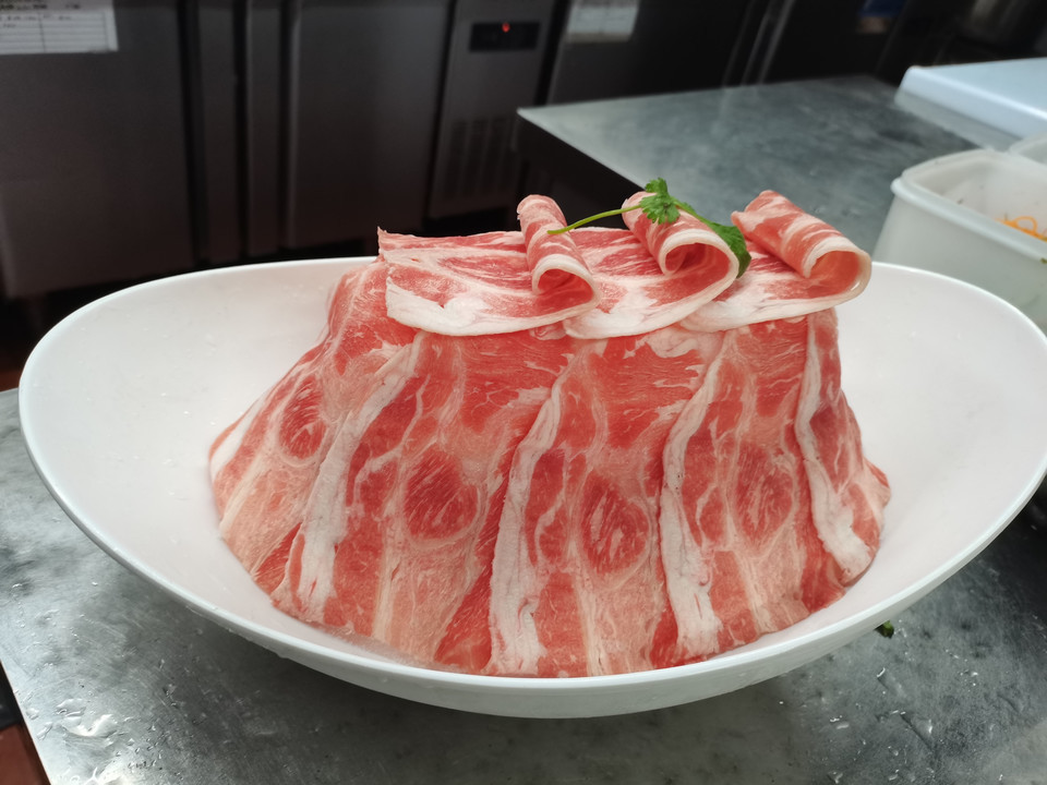 精品双层肥牛图片