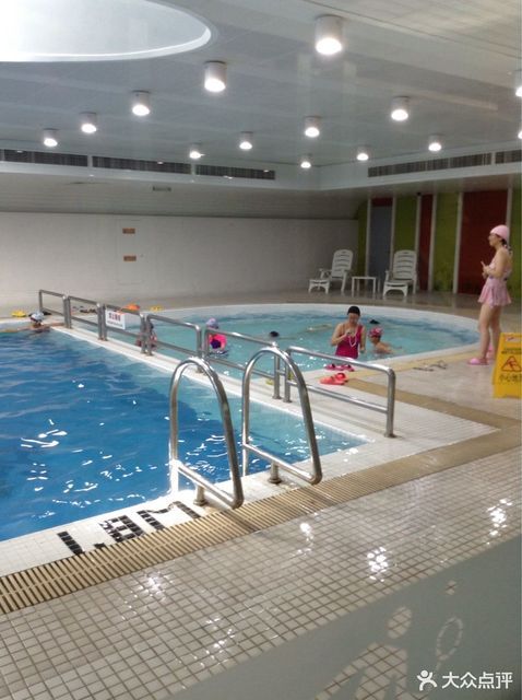 南京东郊国宾馆游泳池图片