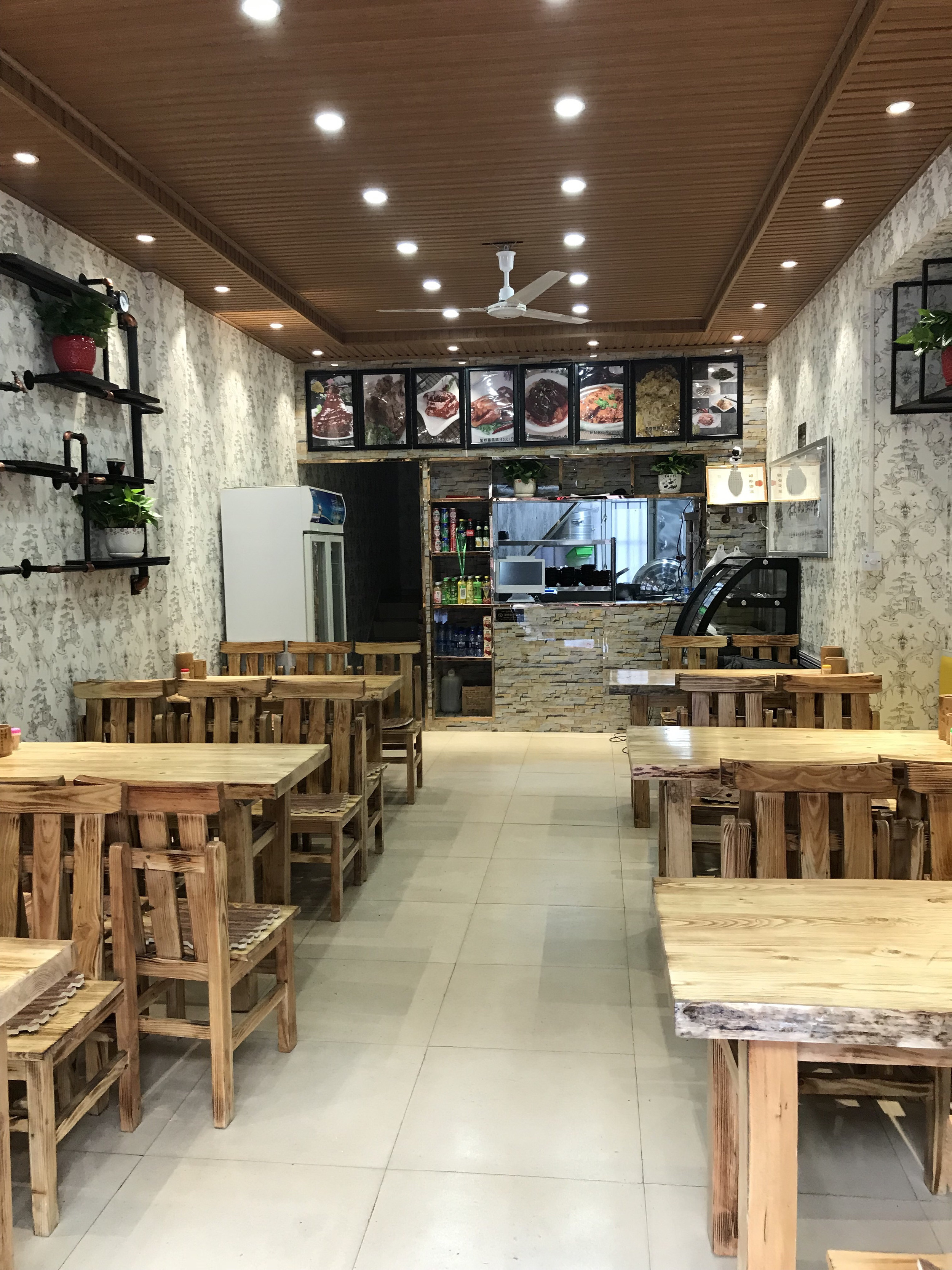 南方米线麻辣烫(步行街店)