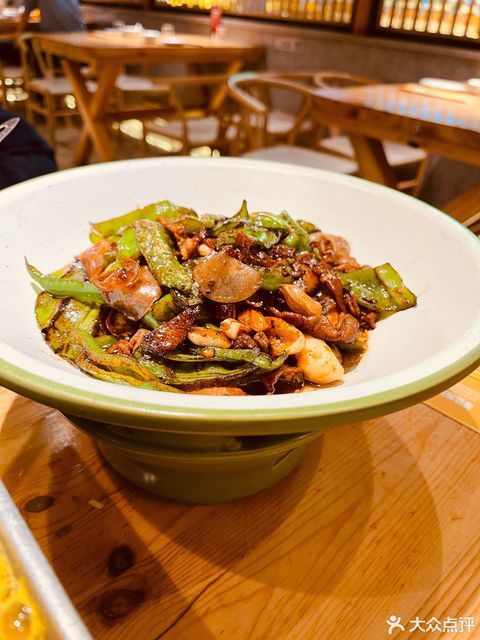 徐大厨辣椒炒肉酸菜鱼