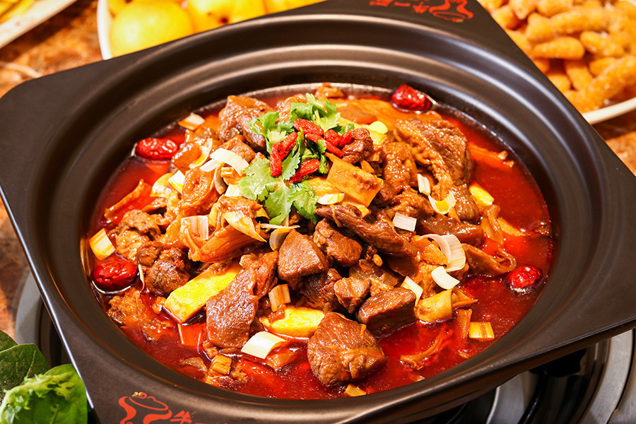 牛一厨筋头巴脑锅新兴店