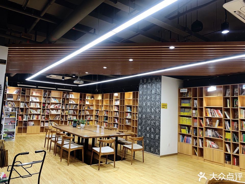 深圳龙岗区图书馆