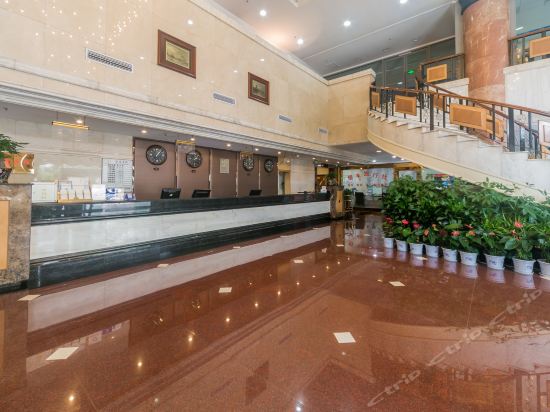 巴中市 住宿服务 > 恒丰饭店                