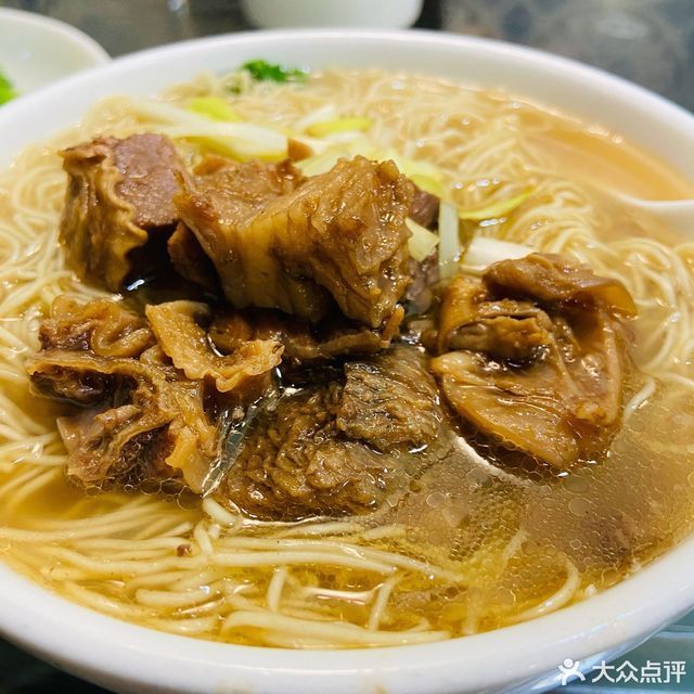 牛腩竹升面图片