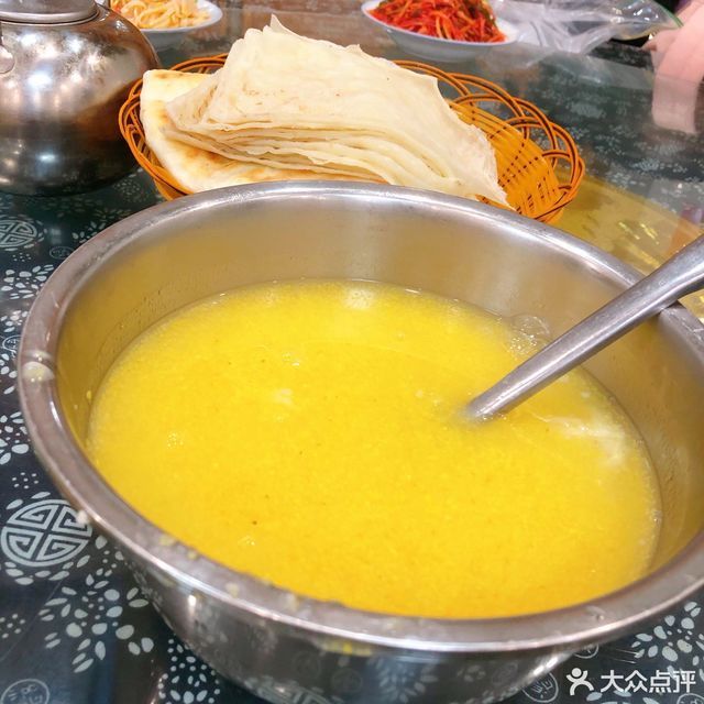 苞谷榛稀饭图片