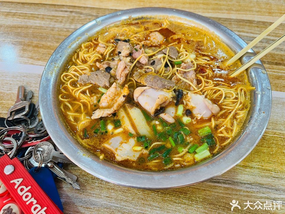 位于南宁市西乡塘区中尧路52-2号推荐菜:老友粉老友猪杂伊面牛杂分类