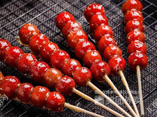 黑枣糖葫芦图片