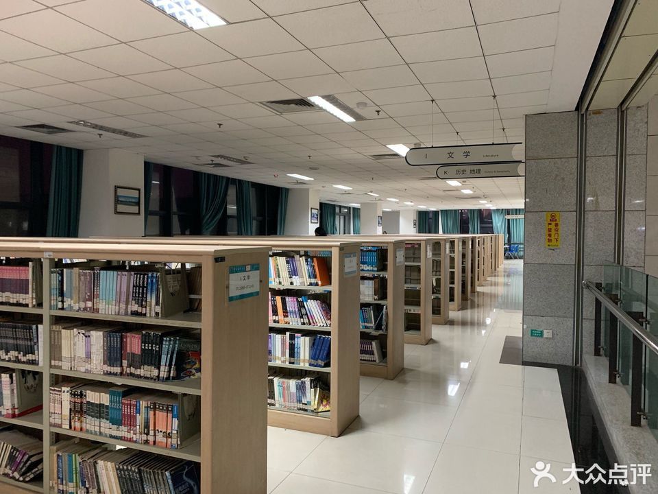 重庆师范大学(大学城校区)-图书馆
