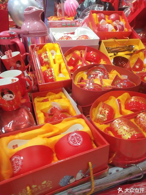 金晶婚庆用品图片