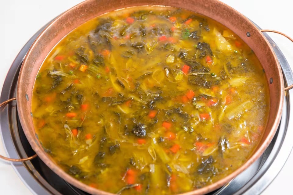 老坛酸菜锅图片