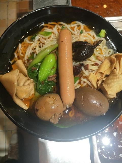 板面加肠加辣图片