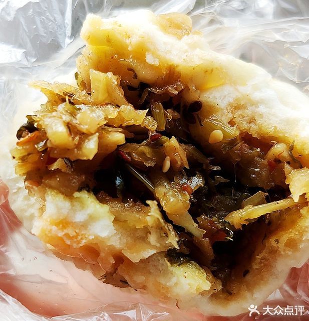 香辣酸菜包图片