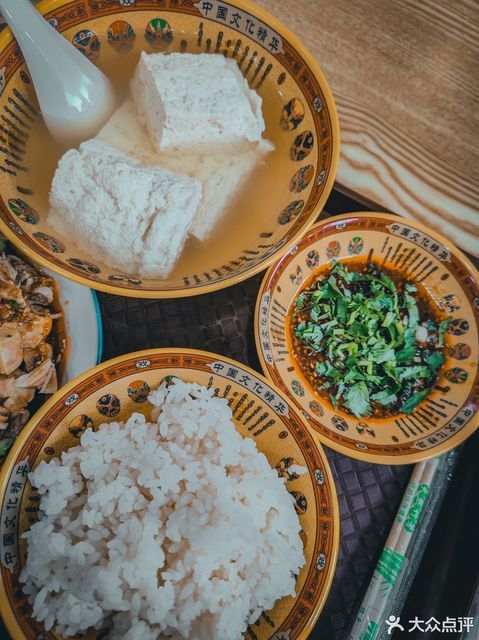 招牌富顺石磨豆花饭图片