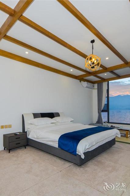 大理白族自治州 住宿服务 酒店 > 大理金梭岛淘善行海景客栈