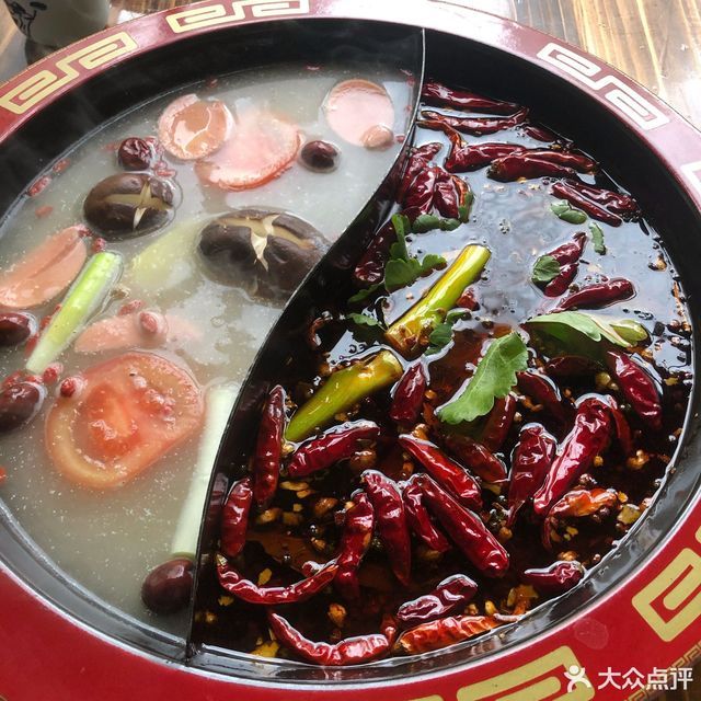 一品鲜牛杂火锅