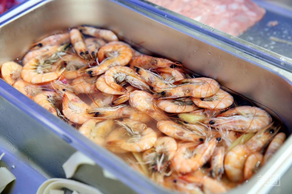 杨国福麻辣烫(莱蒙都会店)位于常州市南大街西莱蒙都会商业街5-134号