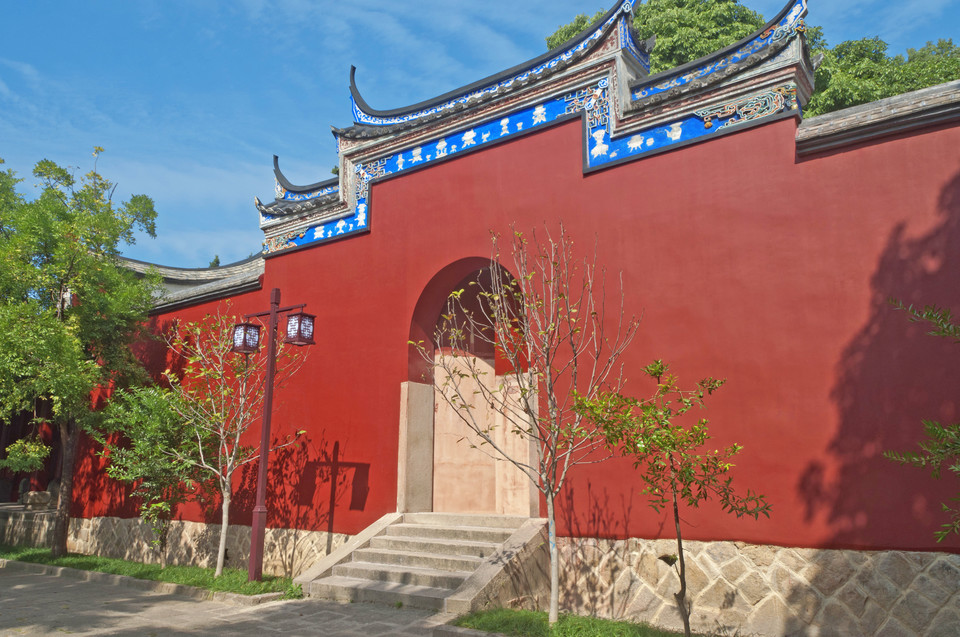 扬州瘦西湖法海寺图片