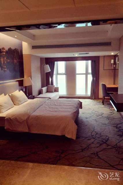 星程酒店(永城金博大广场店)