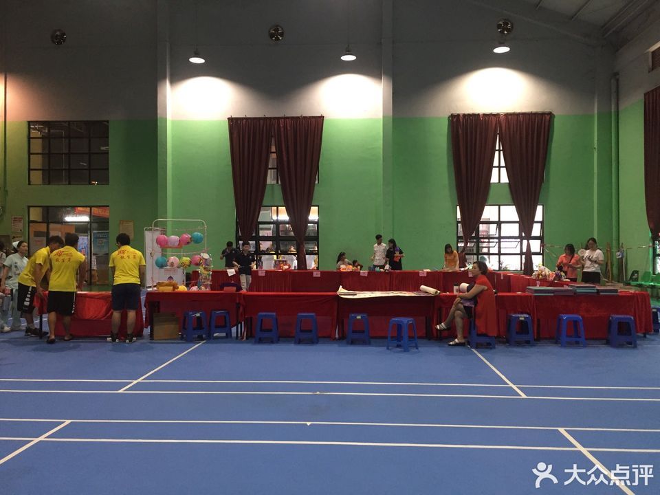 新领域运动公园网球场