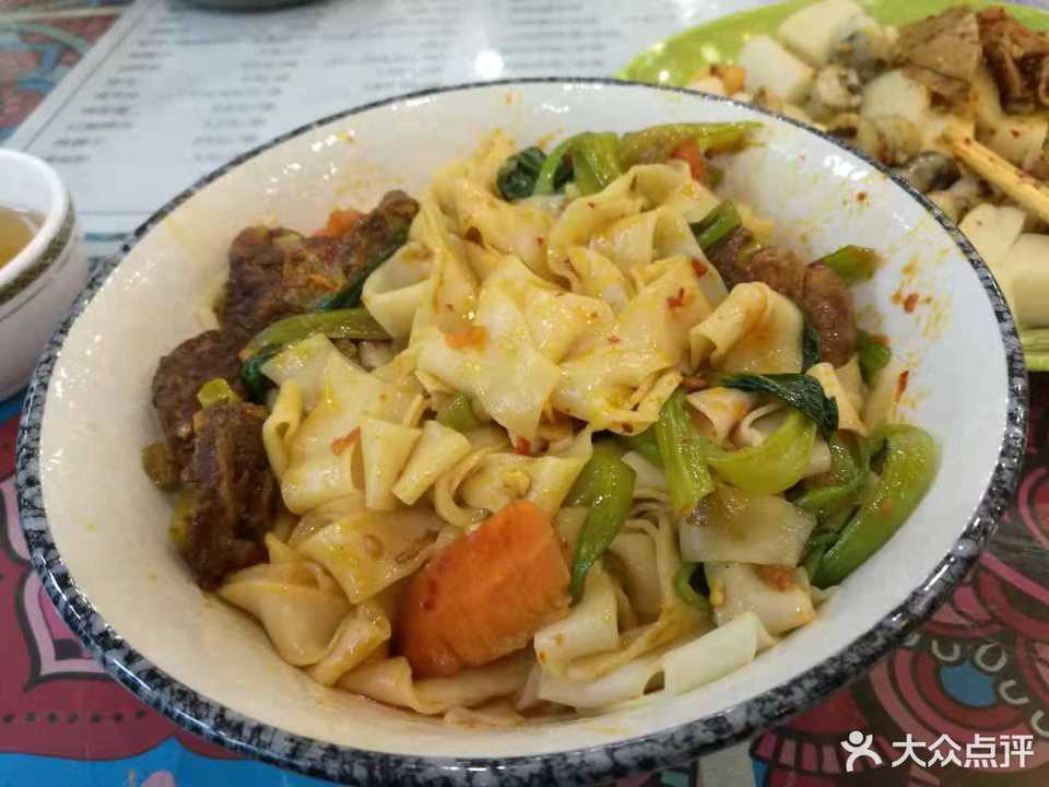 塔希娜汤饭taxna推荐菜:塔希娜黄面揪片汤饭饺子(第11分店)位于
