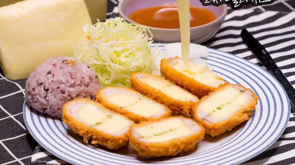 招牌芝士炸猪排图片