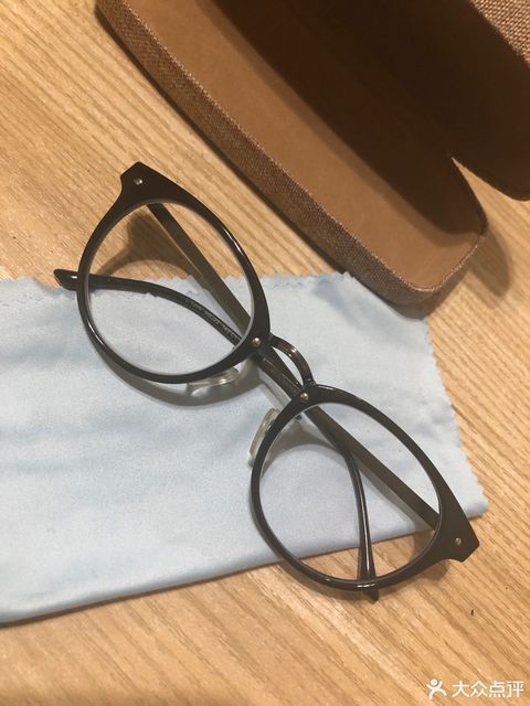 明视眼镜