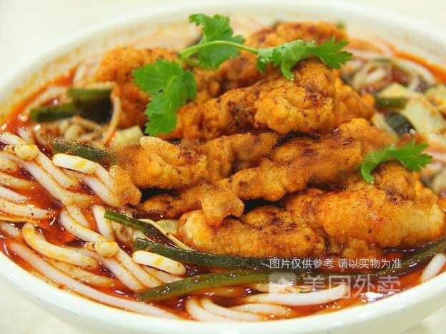 酥肉小锅米线图片