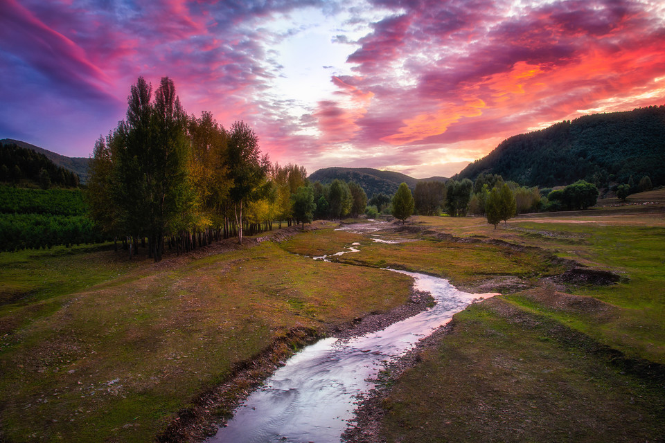 美林谷旅游攻略
