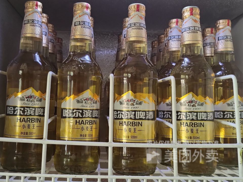 哈爾濱啤酒小麥王圖片