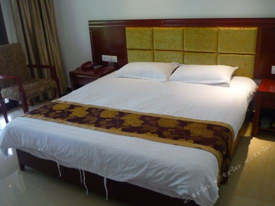 贵阳市 住宿服务 酒店 > 南江大峡谷度假酒店