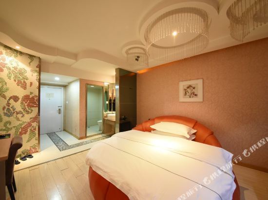 云鼎时尚酒店(雨花亭店)