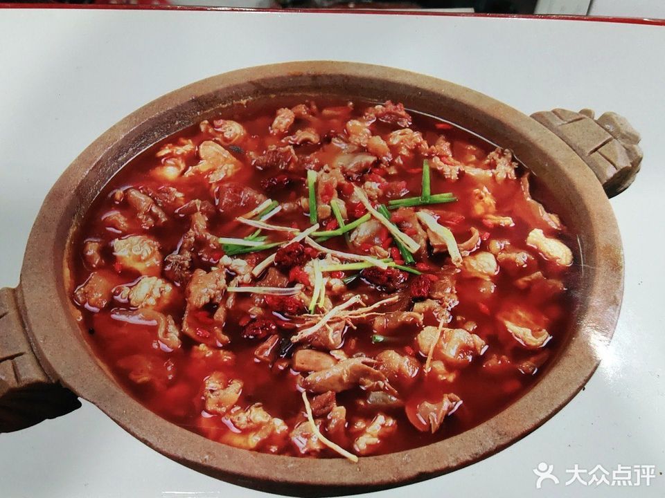 石锅筋头巴脑图片